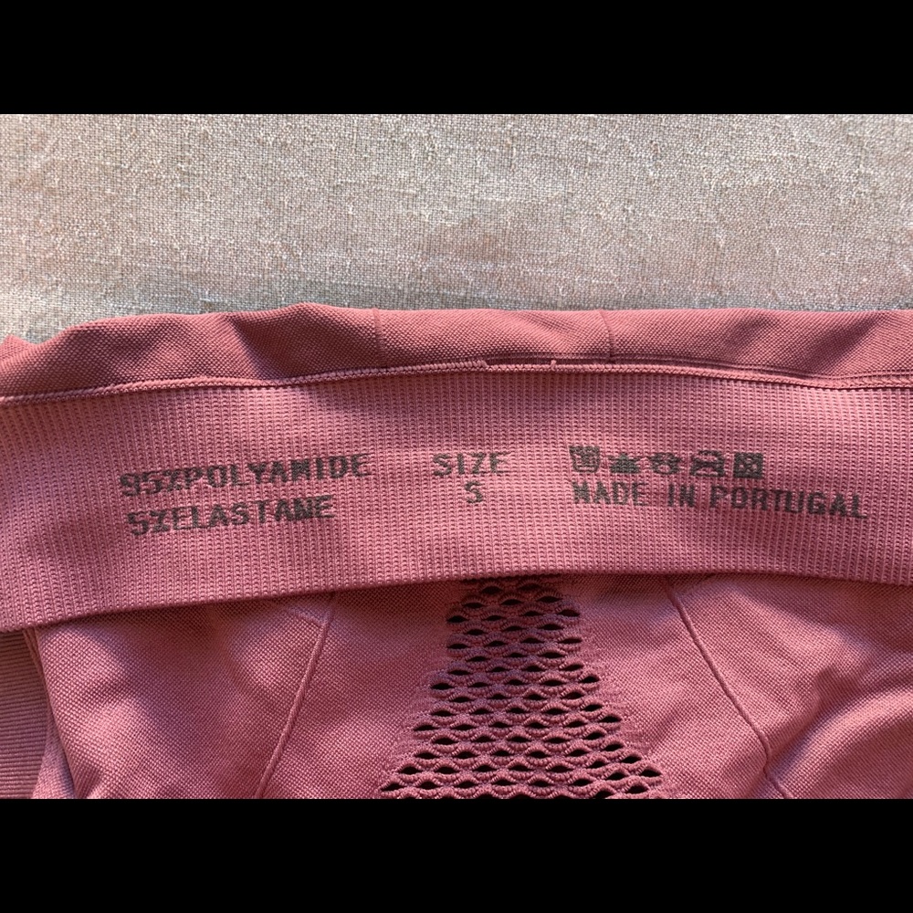 Varley Sports Bra - Picture 4 of 5